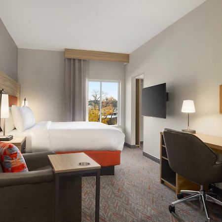 Candlewood Suites Miami - Doral By Ihg Tamiami Εξωτερικό φωτογραφία