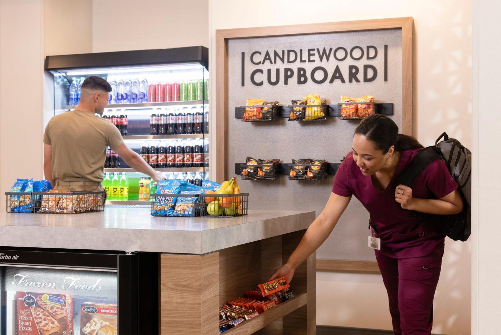 Candlewood Suites Miami - Doral By Ihg Tamiami Εξωτερικό φωτογραφία